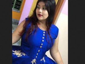 Indian beauty with tight pussy gets fucked