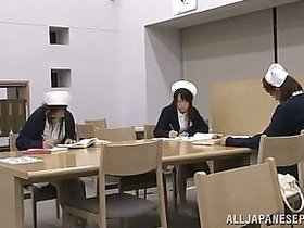 Dirty Japanese ladder likes to engage the public