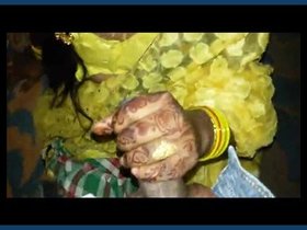 Freshly married Indian wife in yellow saree delivers erotic oral pleasure