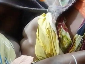 Indian wife gets anal sex on live show