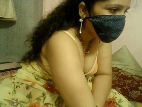 Stripchat performer's seductive show on LadyCam