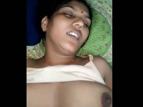 Desi wife enjoys face fuck with pleasure