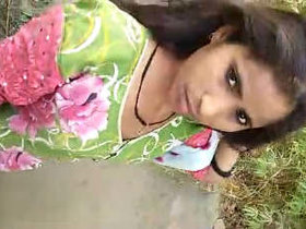 Village girl from India engages in sexual activity