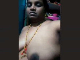 Indian housewife takes risqué photos of herself