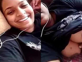 Indian beauty reveals her breasts