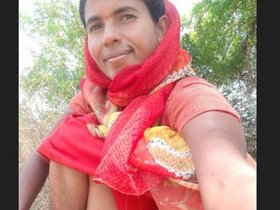 Aroused Indian wife pleasuring herself