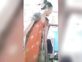 Desi Budi with big black mamba hair makes a porno where she jerks off her pussy