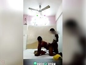 Bhabhi is caught nailed by her lover in a crawling position in a Desi mms clip