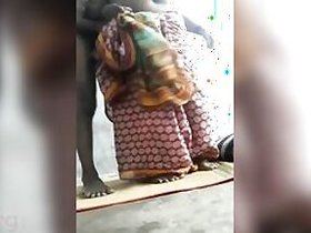 Tamil guy prefers mature Desi aunts and fucks them in XXX video