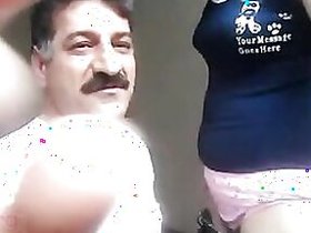 Pakistani elderly bhabhi has hard MMS sex with her neighbor