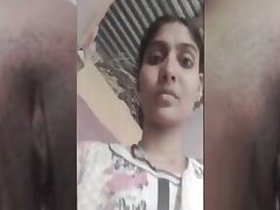 Tamil girl shows her pussy live on air video