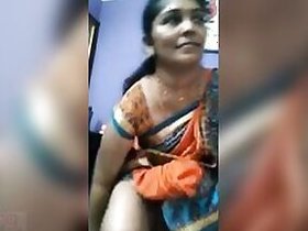 Selfies with Desi Bhabha's pussy is an unprofessional episode