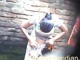 Desi sex cute horny girl outdoors