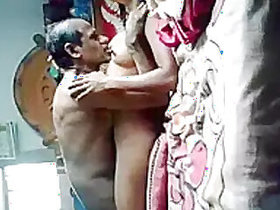 Today's exclusive sasur Ne Upni Bahu Ko Chod Dala