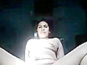 Sexy Bhabhi Shows Her Pussy On Camera To Her Lover