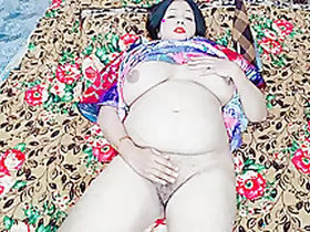 Cute Indian Bhabhi Shows Tits and Pussy