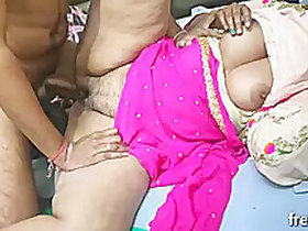 Didi Ne Gar May Akele Hone Ka Faida Utaya