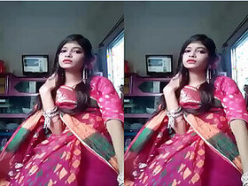 Pretty Indian Girl Changing clothes