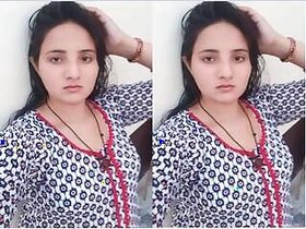 Sexy Girl Paki Shows Tits and Pussy Part 1