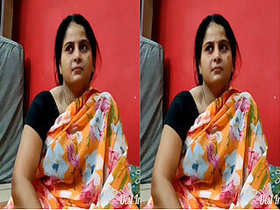 Desi Bhabhi Fucking hubby hard