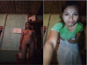 Boady shows off his naked body.