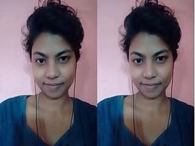 Sexy Indian Girl Shows Her Boobs And Pussy Part 2