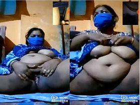 Desi Bhabhi Shows Her Big Boobs And Pussy