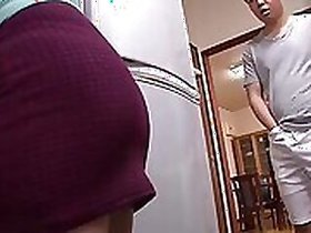 Blonde Mother Have Sex In The Kitchen